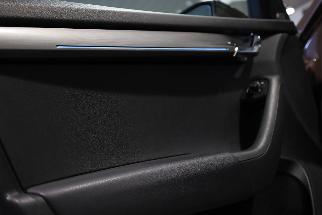 Skoda Octavia 1.0 TSI Navi Värmare Kamera Canton Carplay 2018