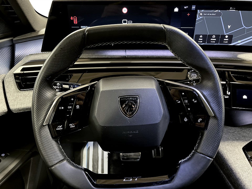 Bild på Peugeot 5008 GT Hybrid 145hk Aut 7-SITS B-KAMERA CARPLAY