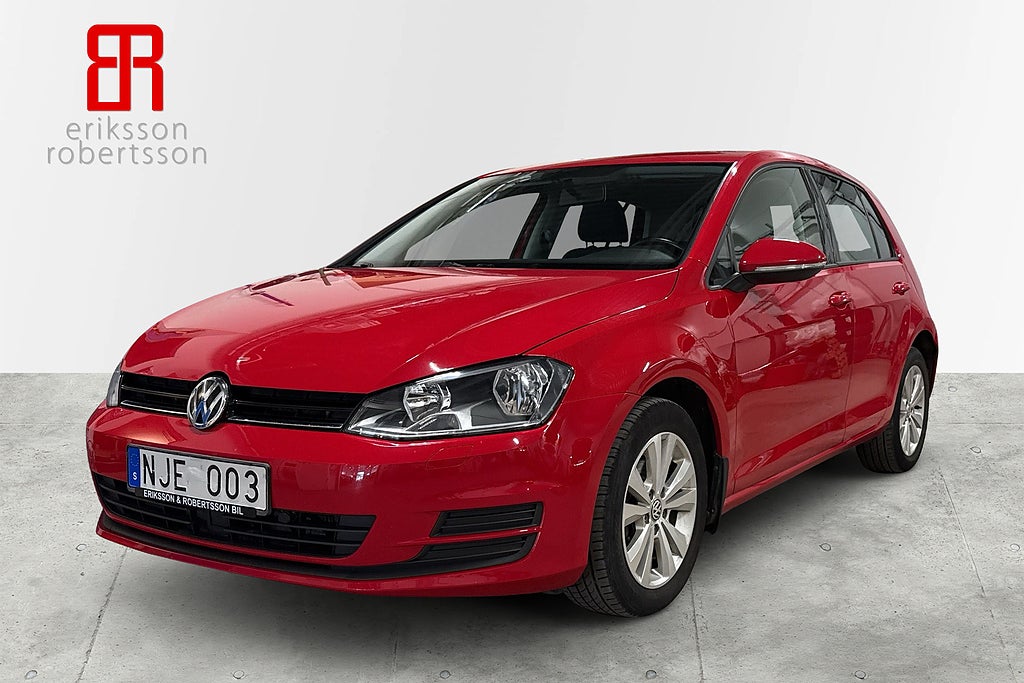 Volkswagen Golf 5-dörrar 1.6 TDI 4Motion Motorvärmare Dragkrok Adaptiv