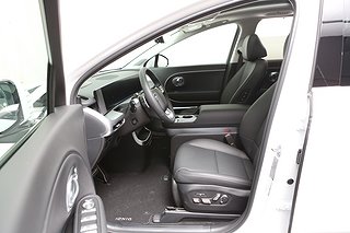 SUV Hyundai IONIQ 4 av 29