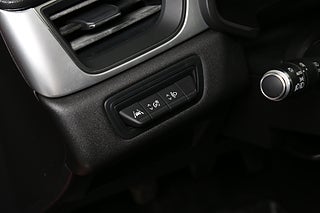 SUV Renault Captur 12 av 24