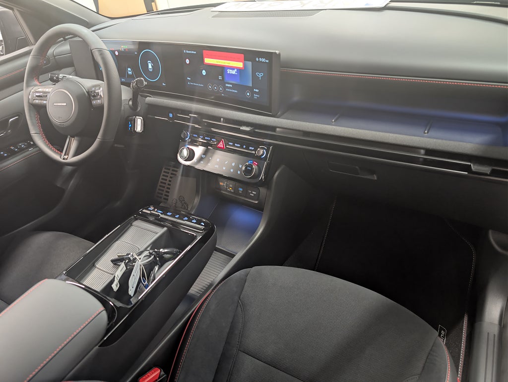 Hyundai Tucson AWD Plug-In N-Line Tech-paket *KAMPANJPRIS* thumbnail