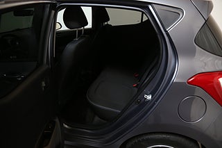 Halvkombi Hyundai i10 14 av 15