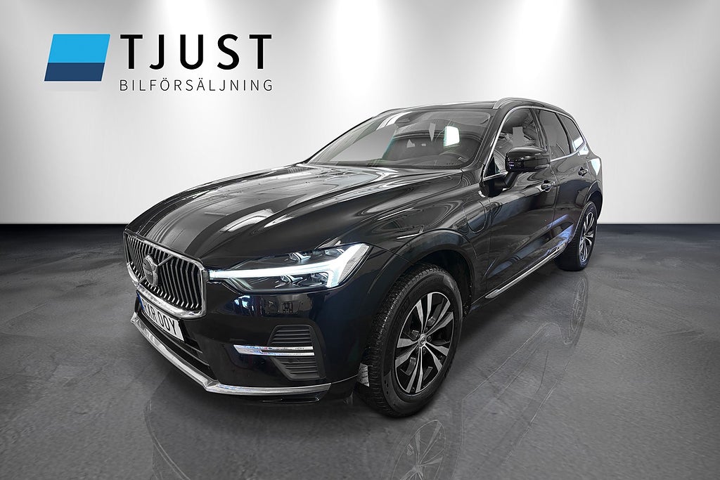 Volvo XC60 Recharge T6 AWD Core Bright Navi Panorama Värmare 