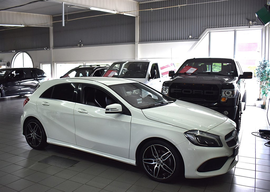 Mercedes-Benz A 180 7G-DCT, 122hk Style Line, B kam,