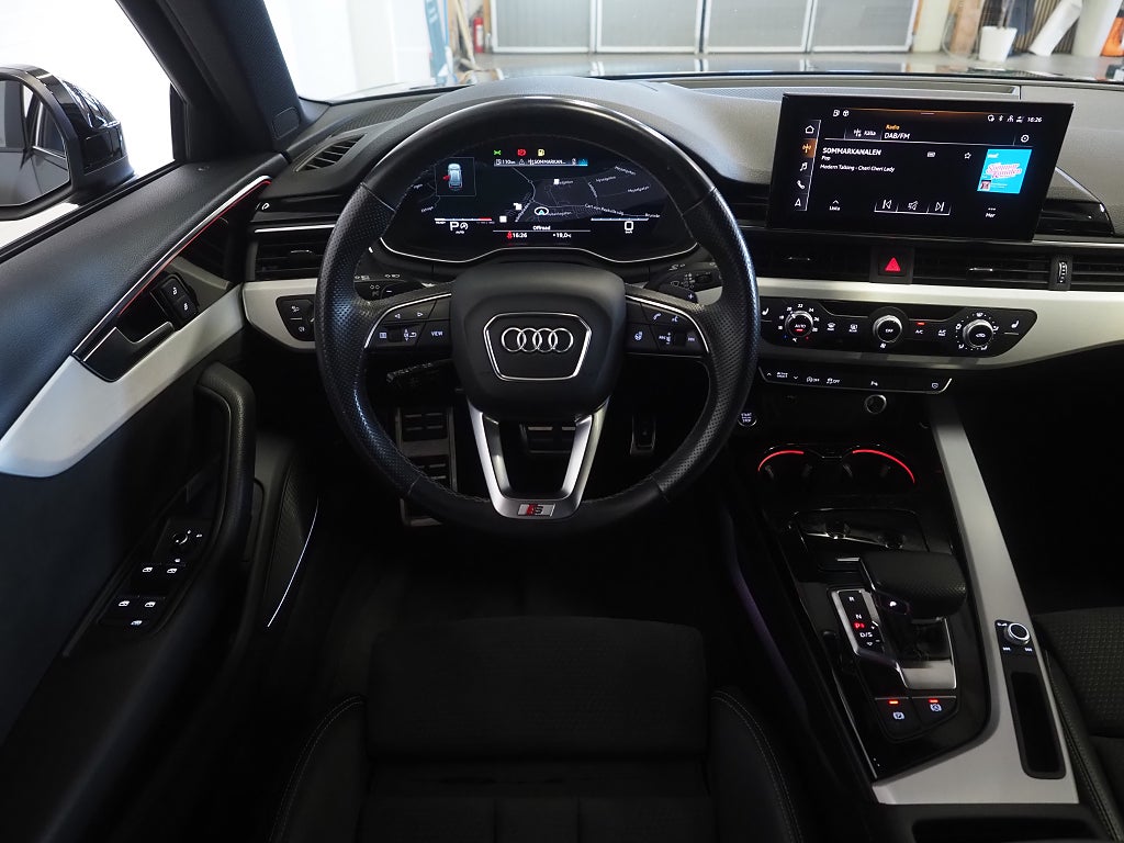 Audi A4 Avant 40 TDI 204hk Q Competition Plus | Se utrustning | 2023