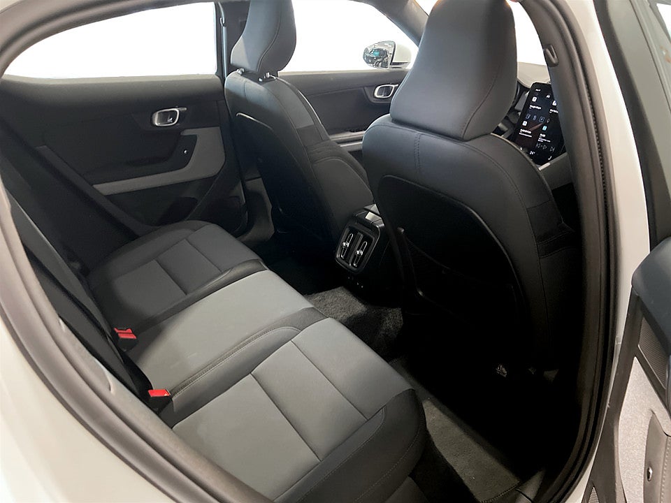 Bild på Polestar 2 Pilot Plus Long Range Single Motor 231hk Aut 360° PANO