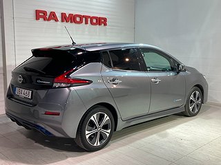 Halvkombi Nissan Leaf 5 av 29