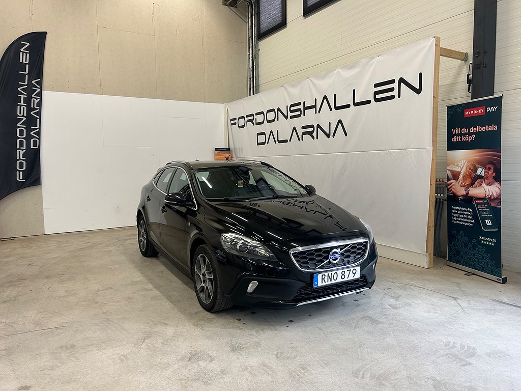 Volvo V40 Cross Country D3 Geartronic Momentum, Ocean Race 