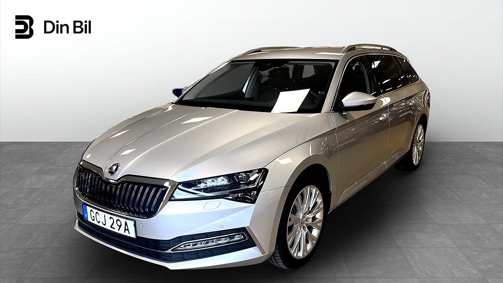 Skoda Superb iV Kombi Style 1,4 TSI 218Hk Drag|Värmare