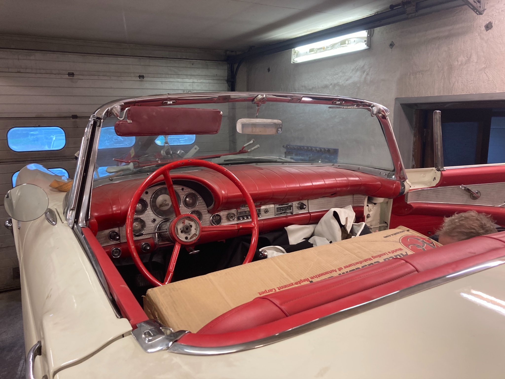 Ford Thunderbird Cab 1957, bild 2/38