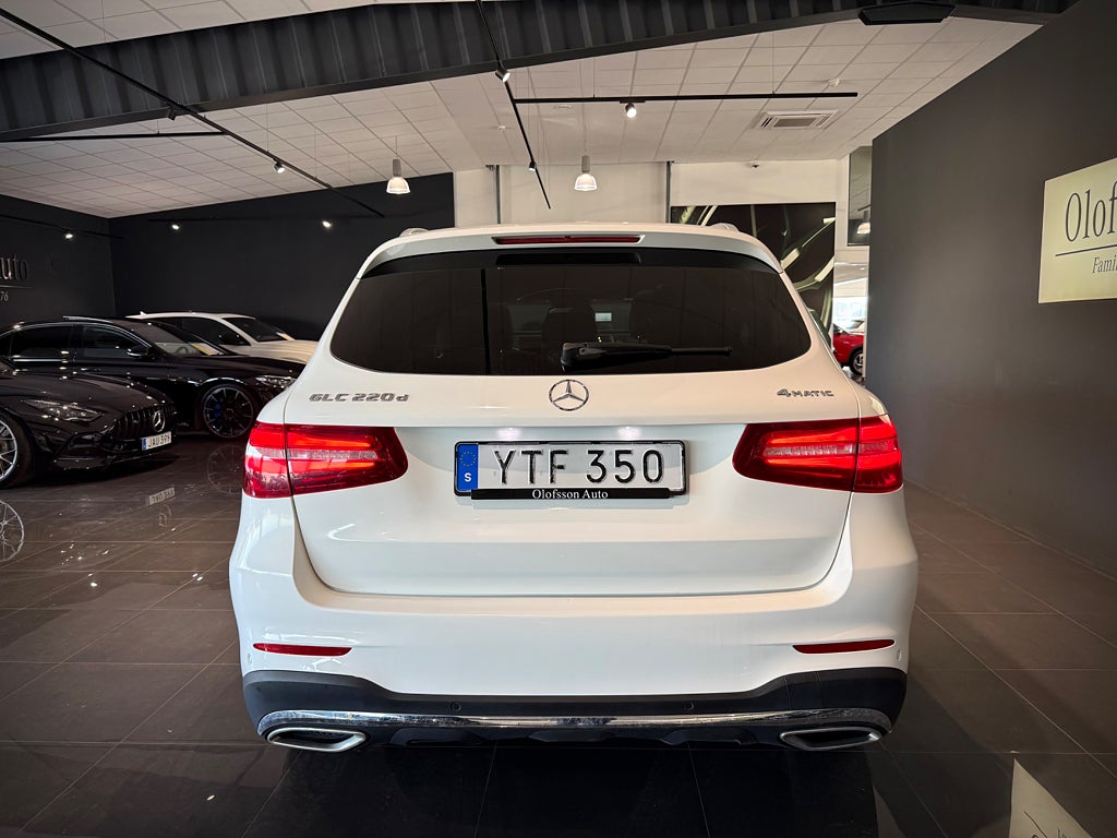 Mercedes-Benz GLC 220 d 4MATIC AMG Värmare Glastak Burmester - bild 26