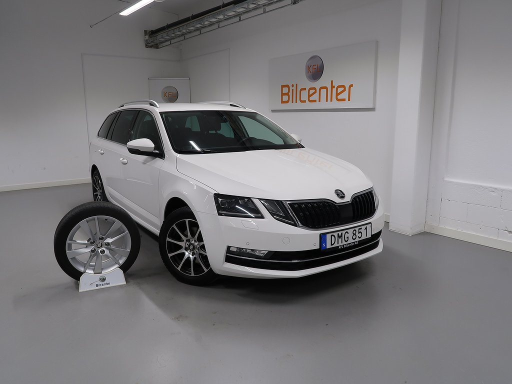 Skoda Octavia *KAMPANJ* 1.0 TSI V-Däck ingår CANTON-Drag-Navi-Kamera-Värmare