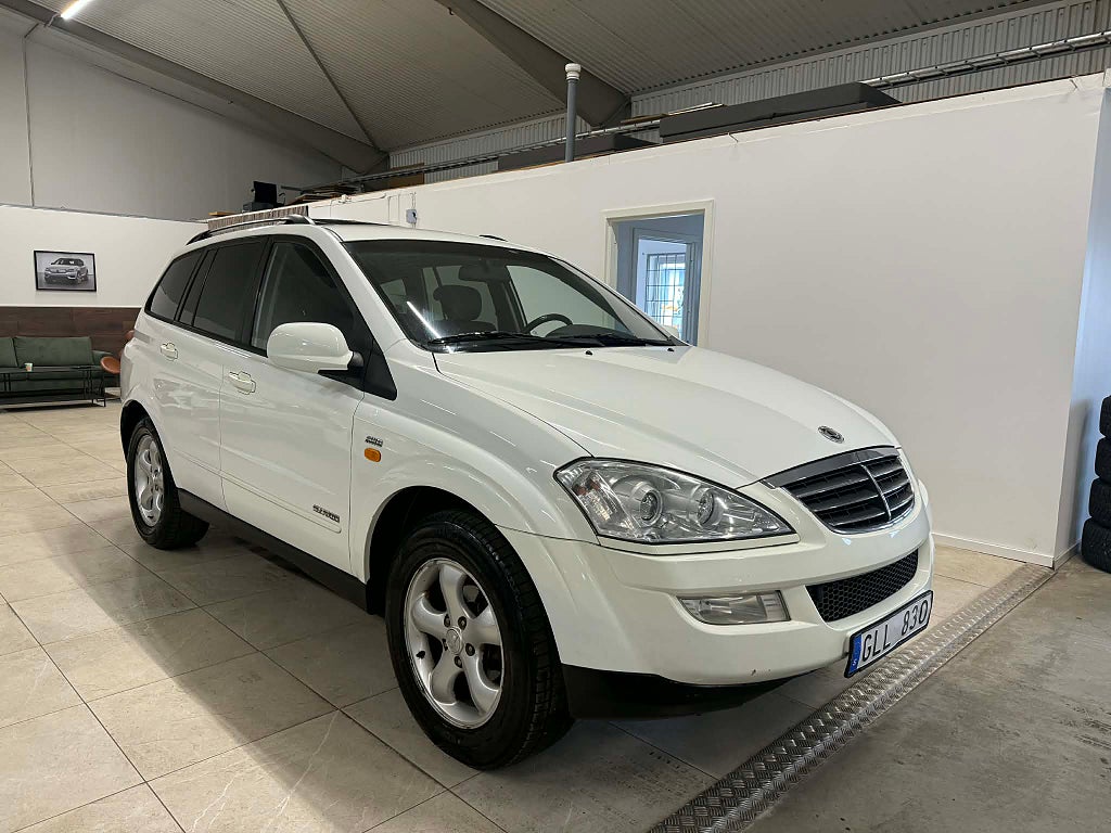 SsangYong Kyron 2.7 Automat Taklucka Skinnklädsel LYXBIL 4WD Dragkrok