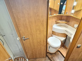 Husbil-integrerad Carthago CHIC C-LINE I XL 5.8 Q 21 av 29
