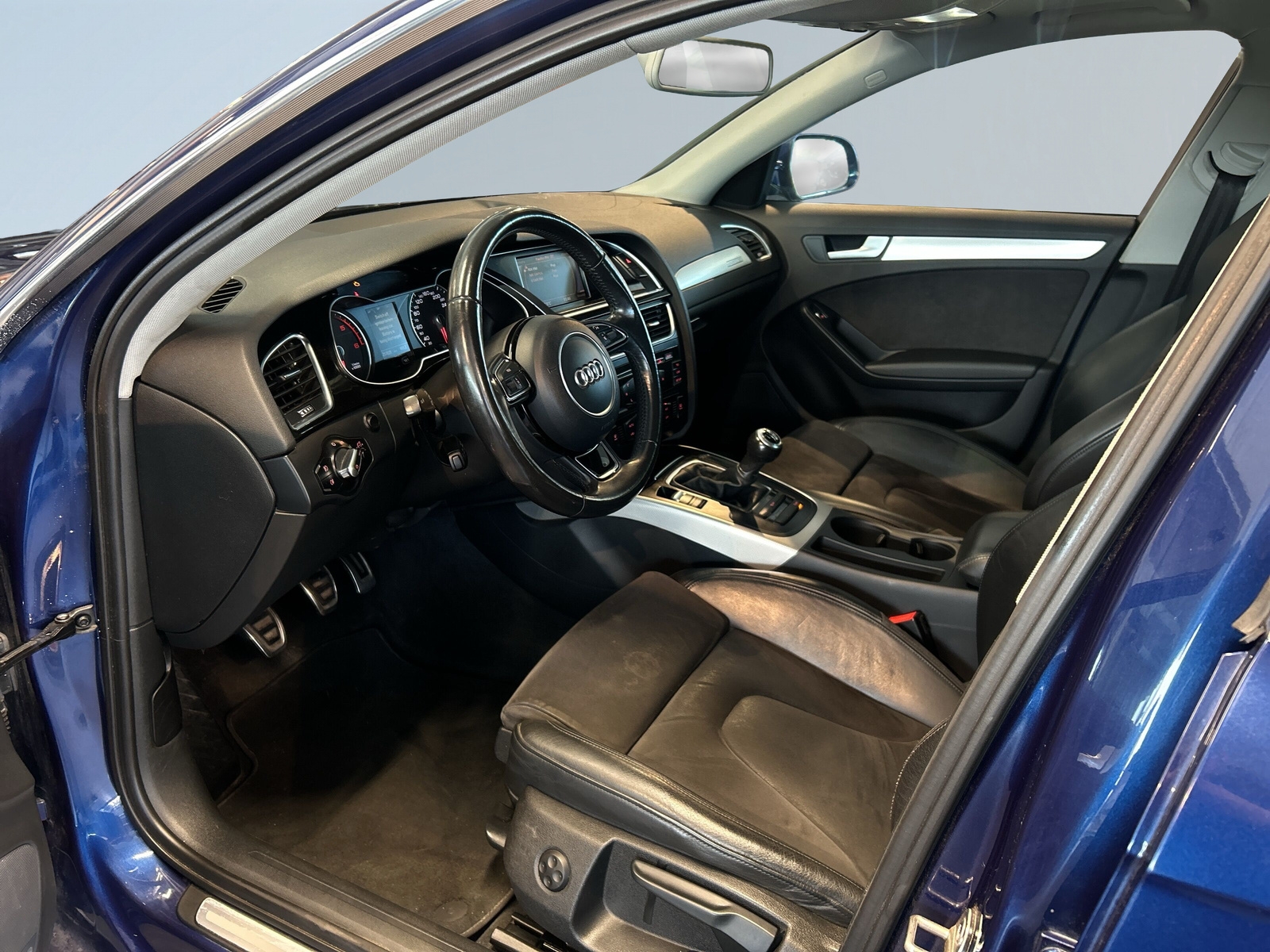 Audi A4 2015, bild 7/10