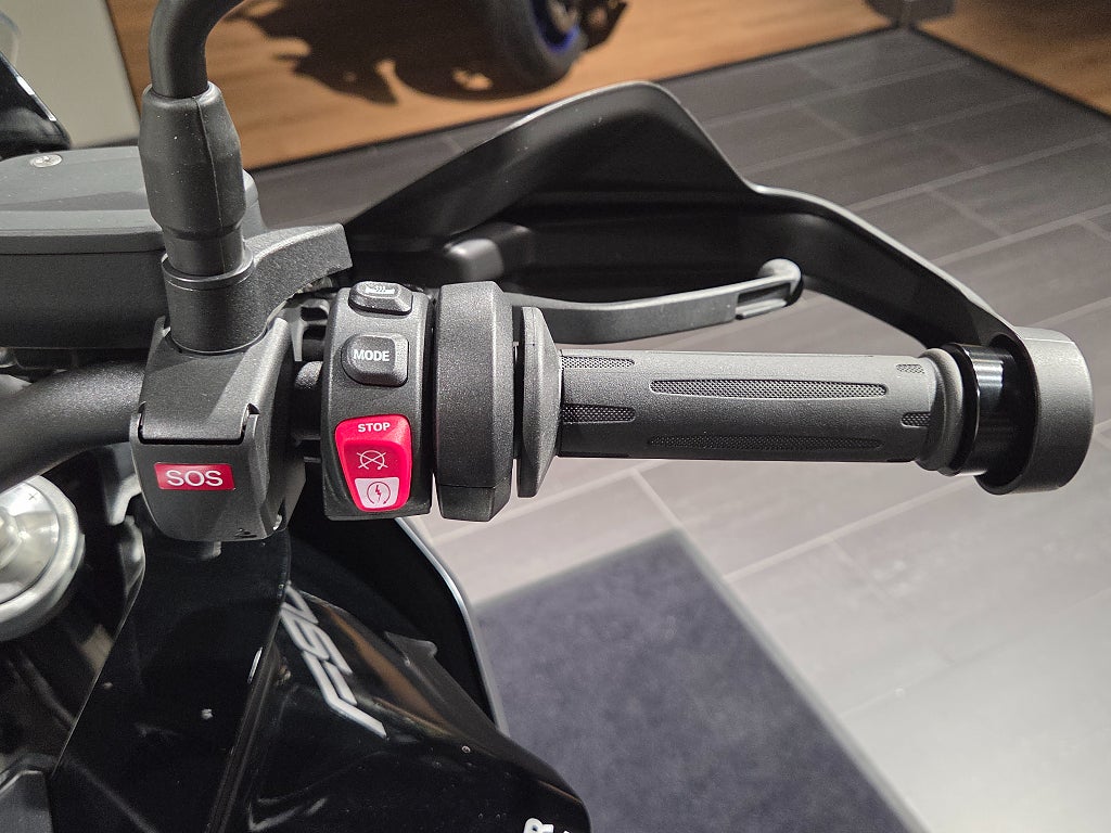 BMW F900XR/Nu 164 900kr!/Räntekampanj 3,45%/Comfort/Dynamic/omg lev!