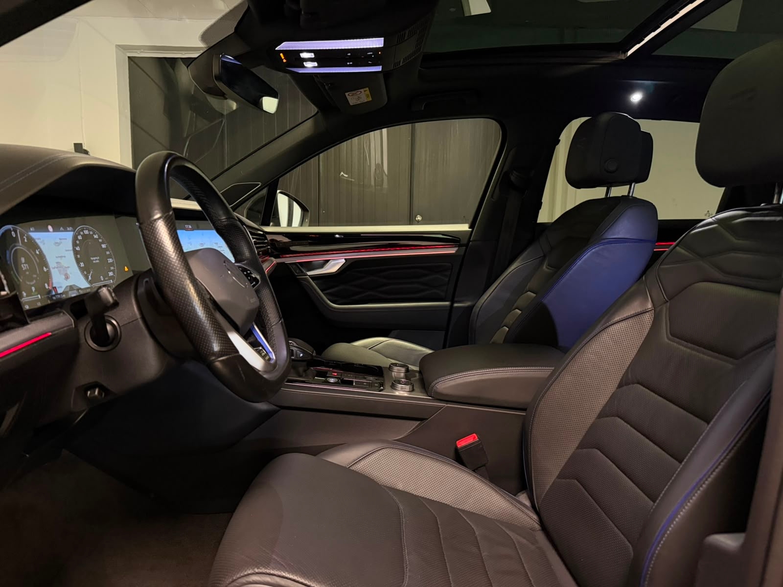 Volkswagen Touareg 2021, bild 7/68