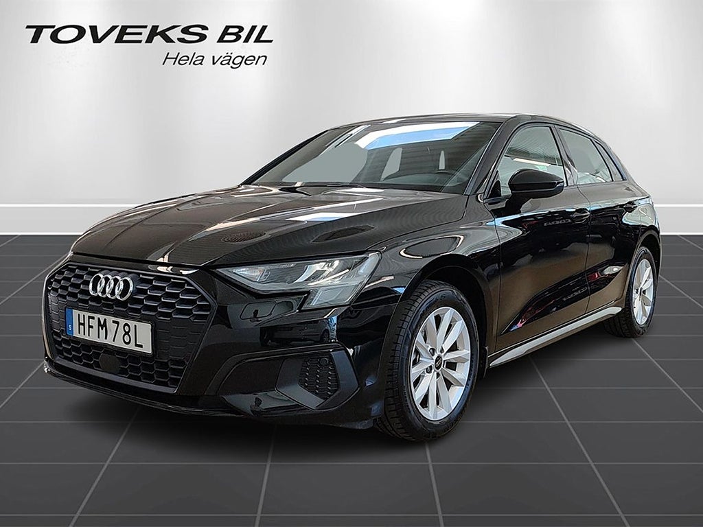 Audi A3 35 TFSI PROLINE 150 HK Apple Carlplay