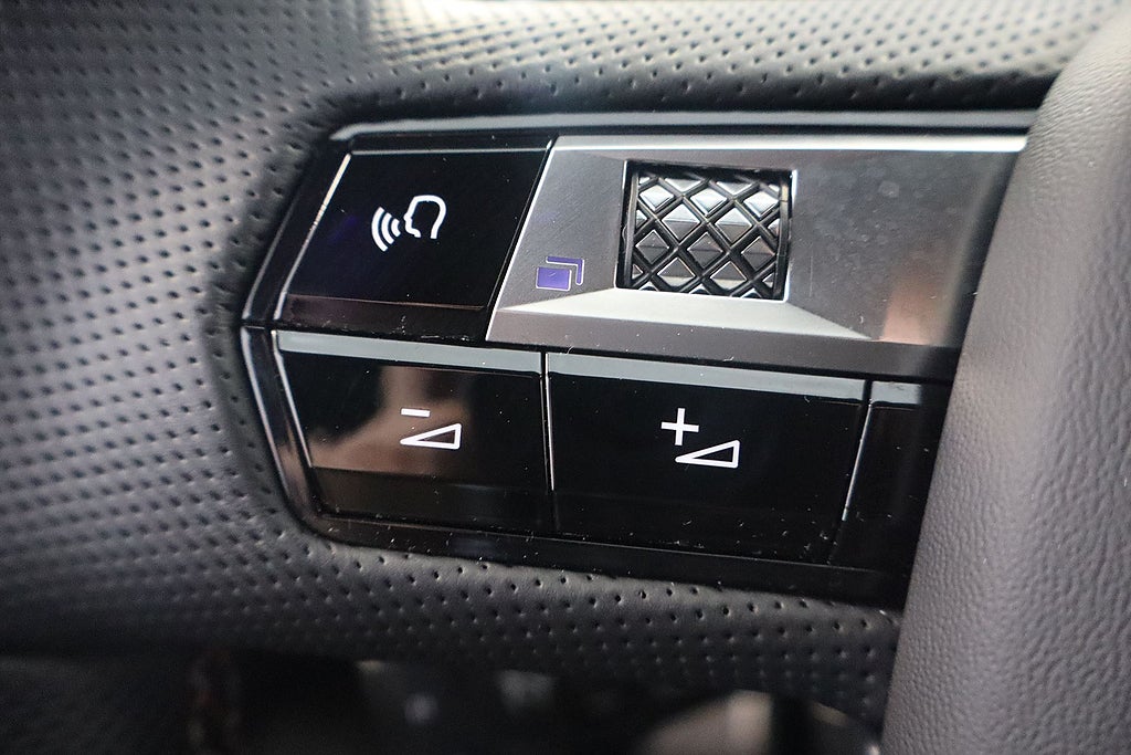 Bild på DS 7 Crossback Pallas 130hk Aut - PRIVATLEASING