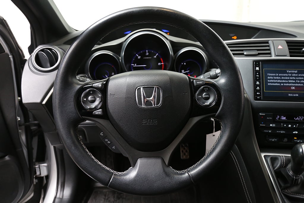 Honda Civic 1,6 i-DTEC 120hk Sport 5d Nybesikt Motorvärmare 2015