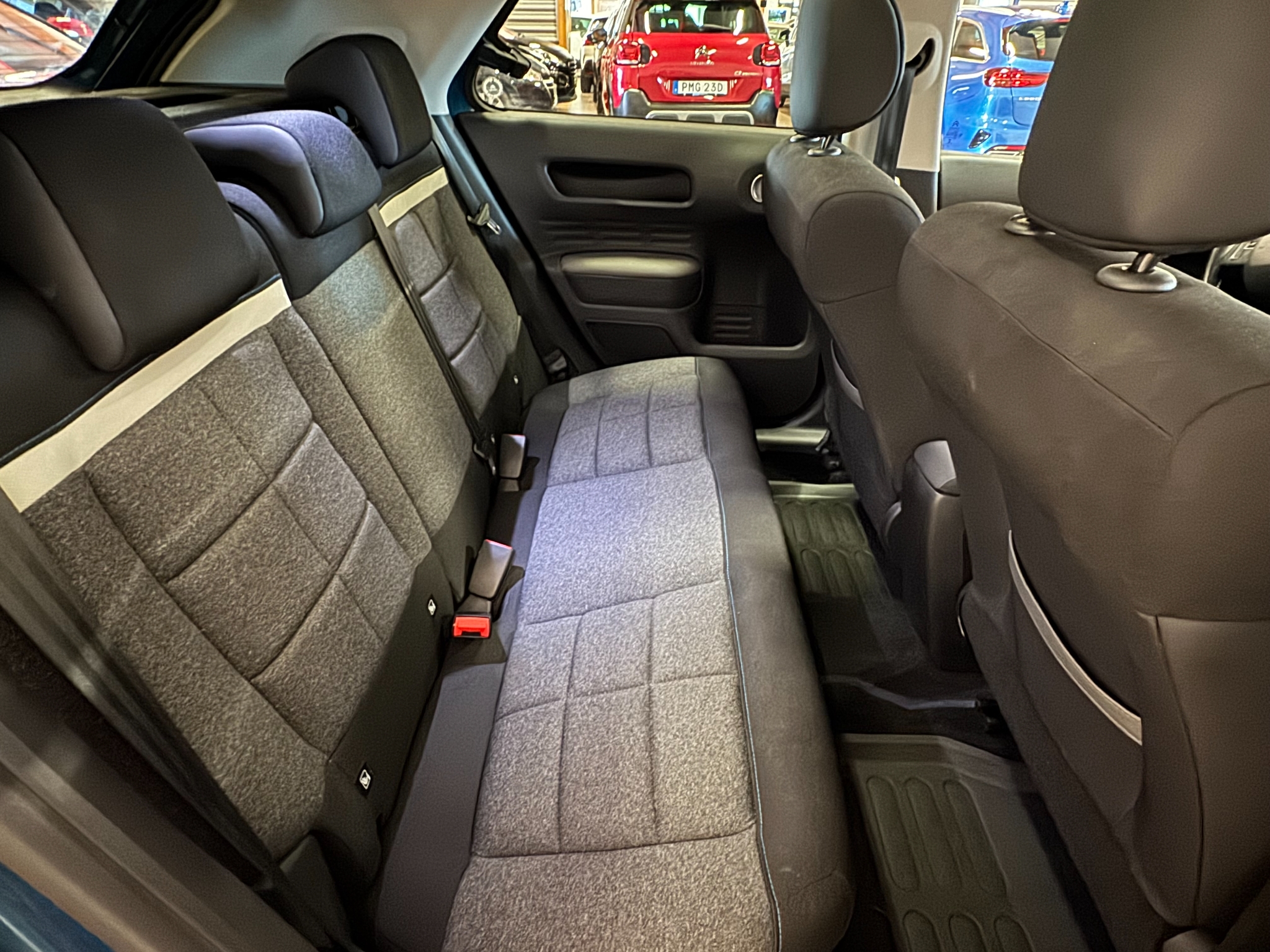 Citroen C4 Cactus 2018, bild 7/10