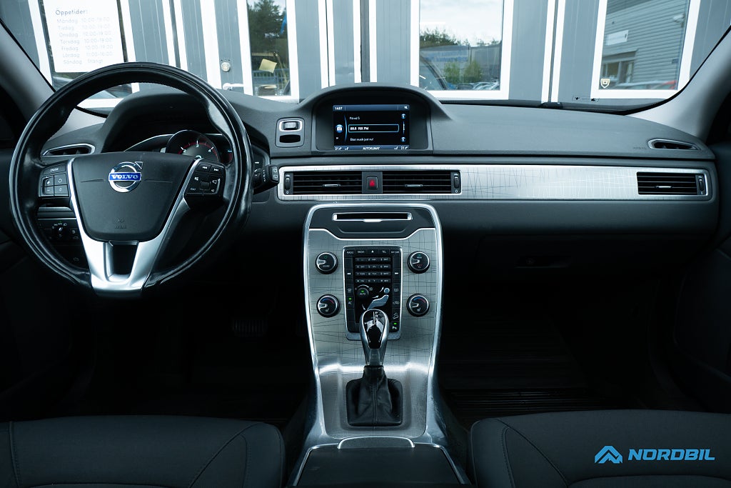 Volvo XC70