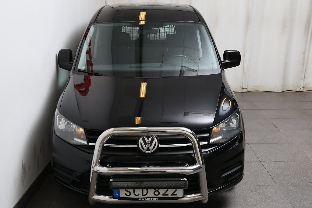 Volkswagen Caddy Maxi Van 2,0 TDI 4Motion 122hk Skåp Värmare Drag Ny Kamrem 2017