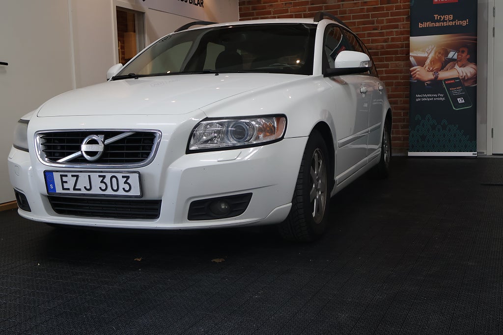 Volvo V50 D2 Momentum Euro 5