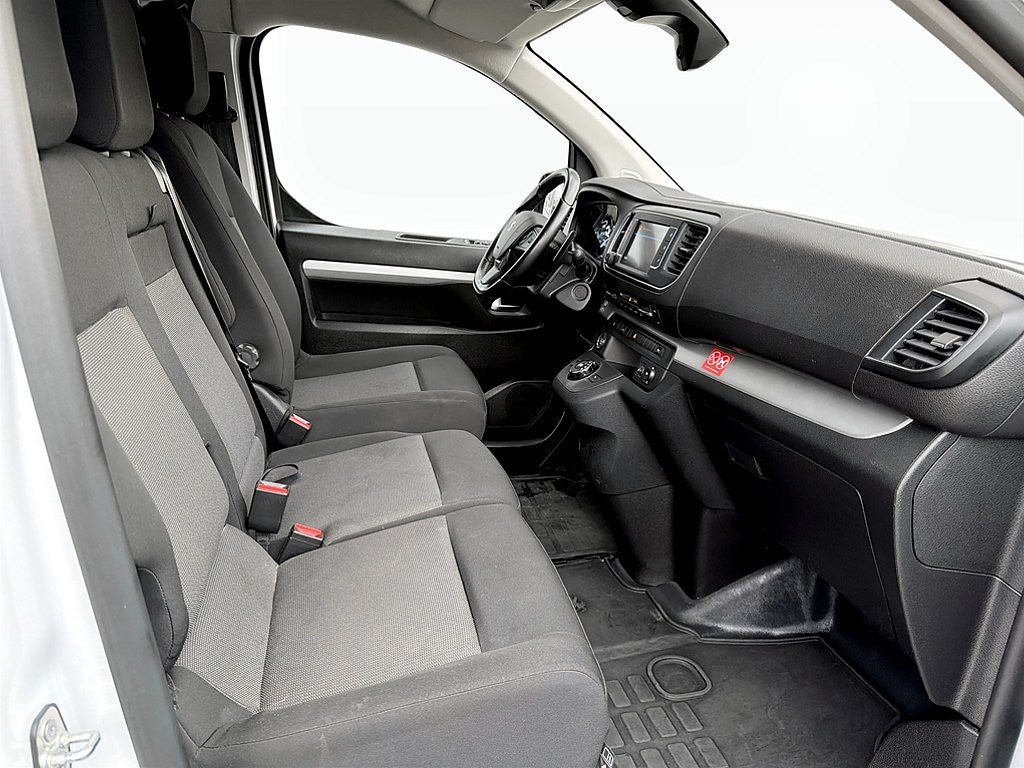 Bild på Peugeot Expert PRO+ 2.0 BHDi 145hk Aut L3 - B-KAMERA, BACKSENSORER