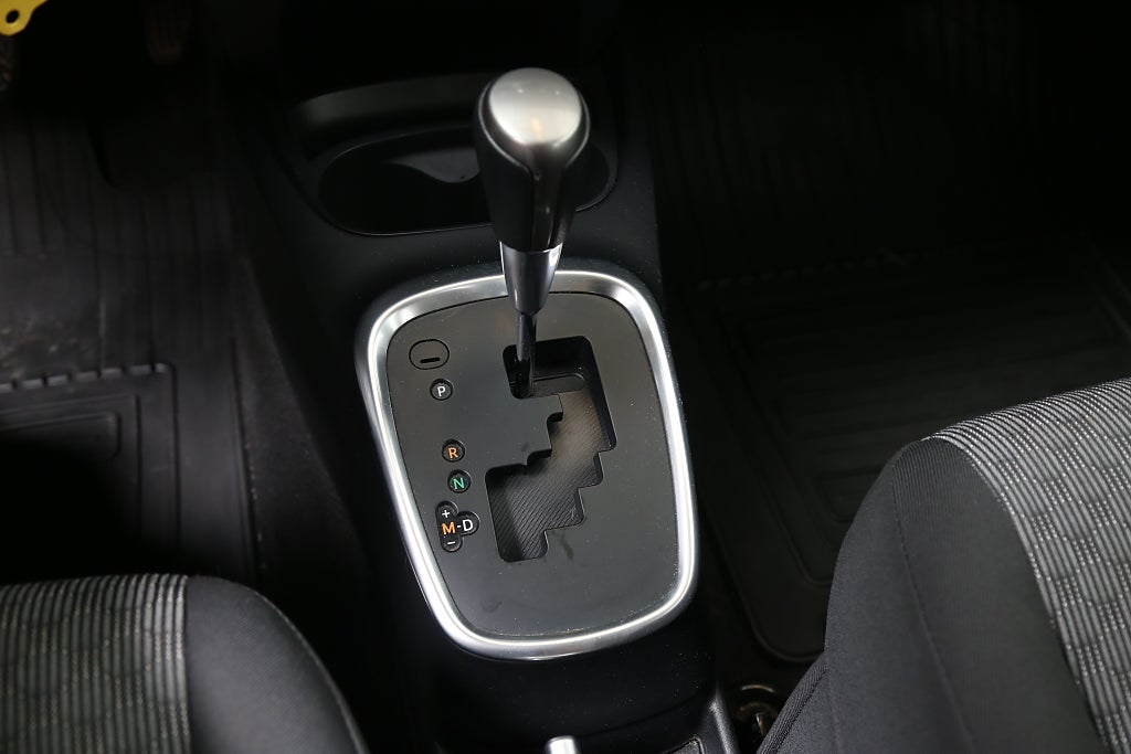 Toyota Yaris 1,33 Dual VVT-i Multidrive S Active 5-dörrar Kamera 2015