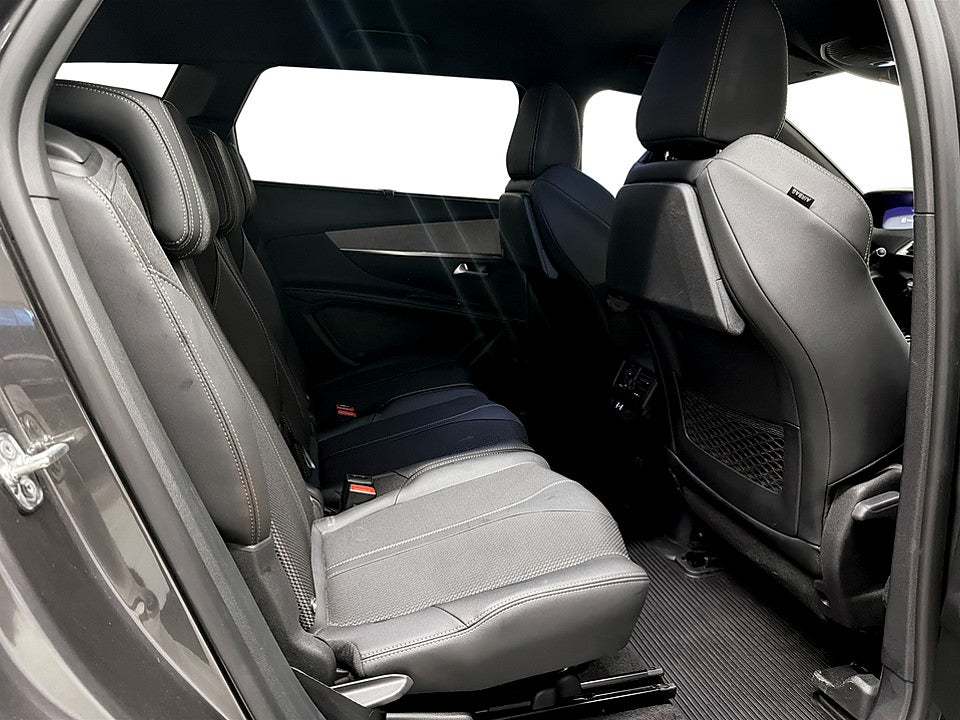 Bild på Peugeot 5008 GT 1.2 PT 130hk Aut 7-SITS B-KAMERA NAVI