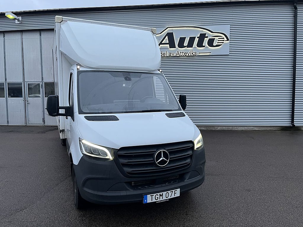 Mercedes-Benz Sprinter 317 CDI RWD Chassi Volymskåp BGLyft