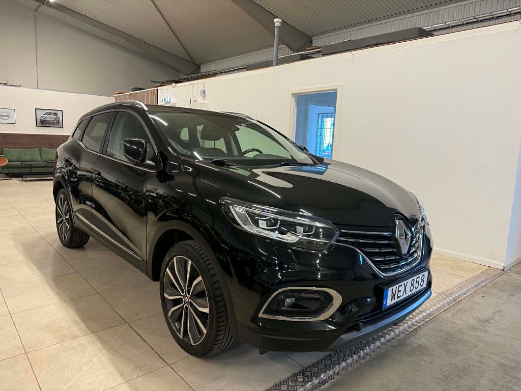 Renault Kadjar 1.3 TCe Automat Full utrs Panorama BOSE GPS Skinn Euro6