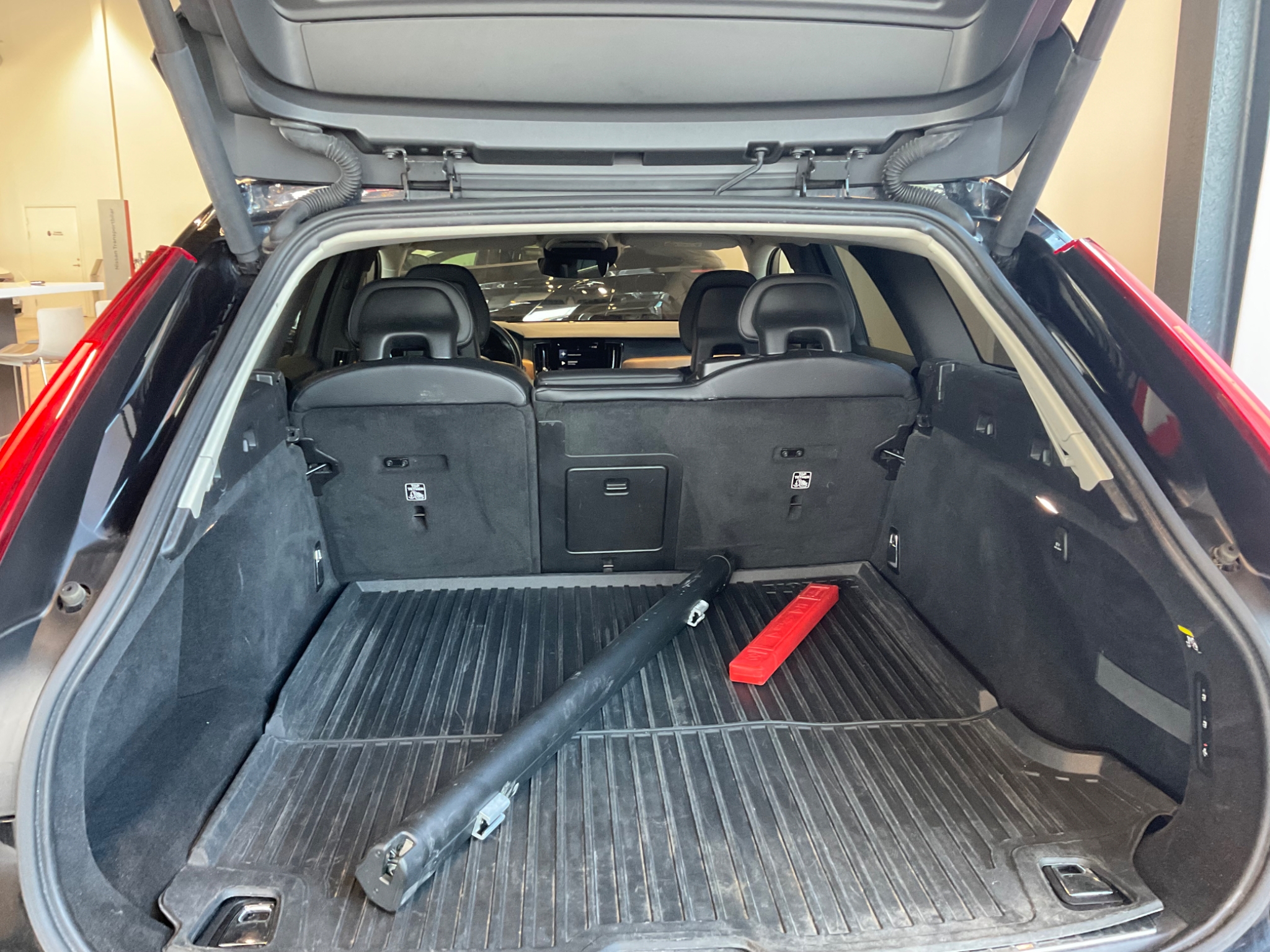 Volvo V90 2018, bild 6/54