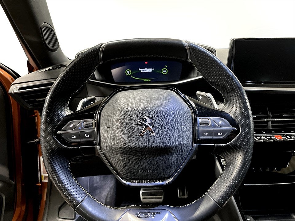 Bild på Peugeot 2008 GT 1.2 PT 155hk Aut - B-KAMERA, EL-BAKLUCKA