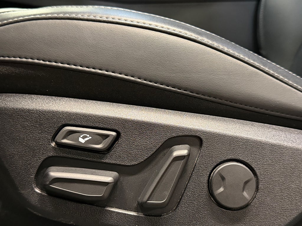 Kia EV6 77.4 kWh AWD 325hk Plus Dragkrok 360-Kamera Läder Navi bild 18