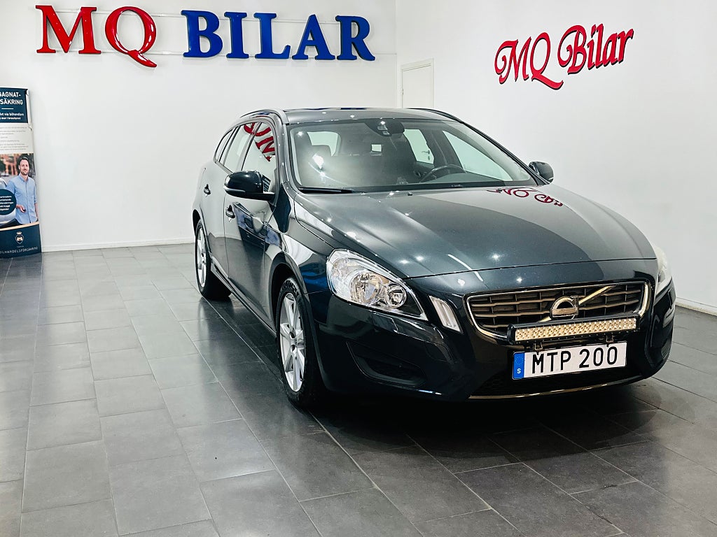 Volvo V60 D2 Powershift Kinetic Dragkrok 230hk