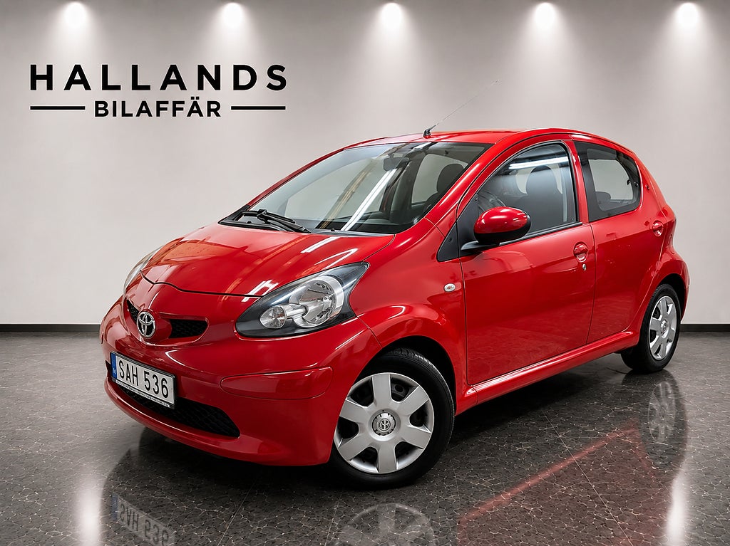 Toyota Aygo 5-dörrar 1.0 VVT-i / Automat / Nyservad 
