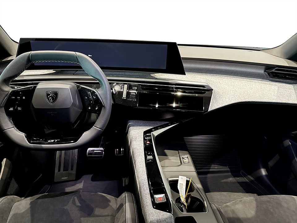 Bild på Peugeot E-3008 GT 214hk Aut KAMPANJRÄNTA 3,99%