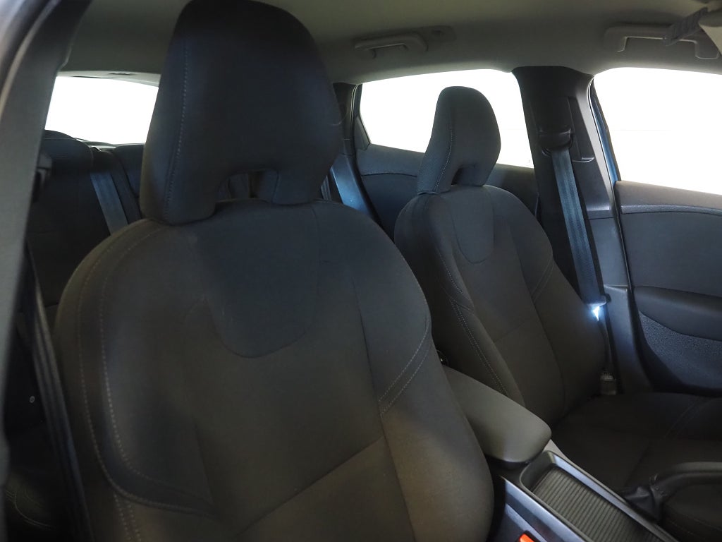 Volvo V40 D2 115hk Your Kinetic | D-värm | 2015