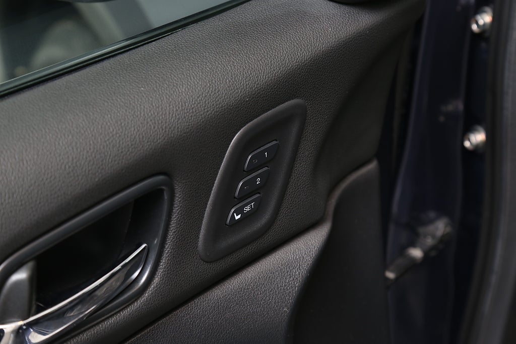 Honda CR-V 2,0 i-VTEC Executive Navi AWD Aut 1ägare Motorv Drag 2014