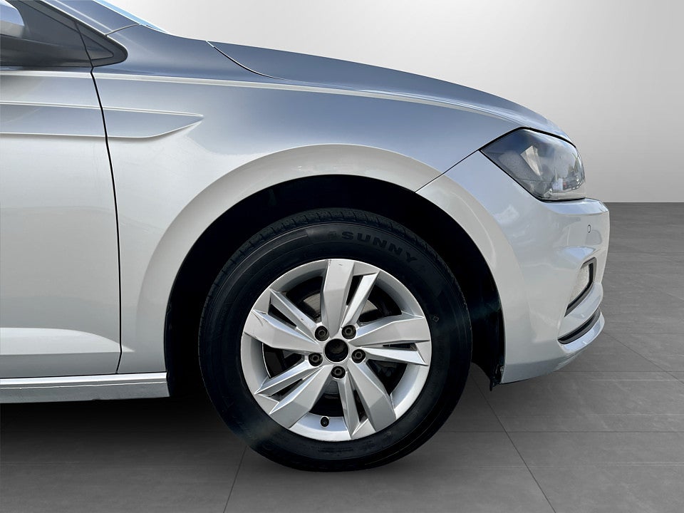 Bild på Volkswagen Polo Base 1.0 TSI 95hk P-SENSORER BLUETOOTH
