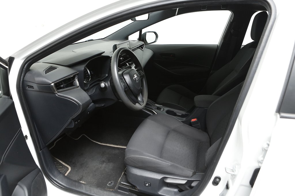 Toyota Corolla Hybrid e-CVT 122hk Life 5D Motorv Leasbar 2019