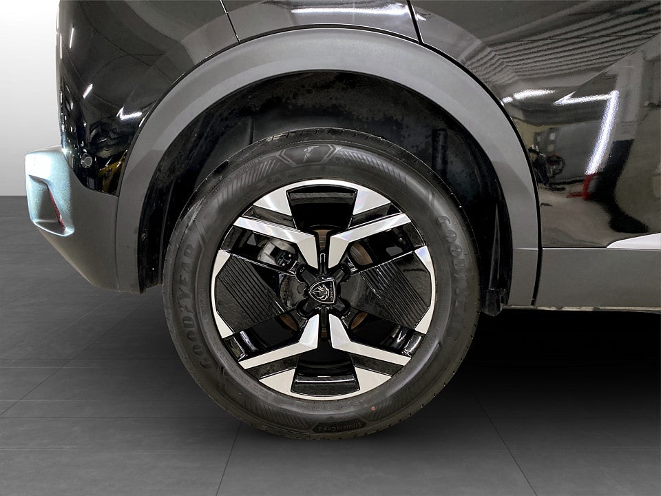 Bild på Peugeot 2008 GT 1.2 PT 130hk Aut - B-KAMERA, ELSTOL