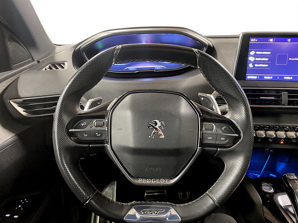 Bild på Peugeot 3008 GT 2.0 BHDi 180hk Aut Panorama Läder