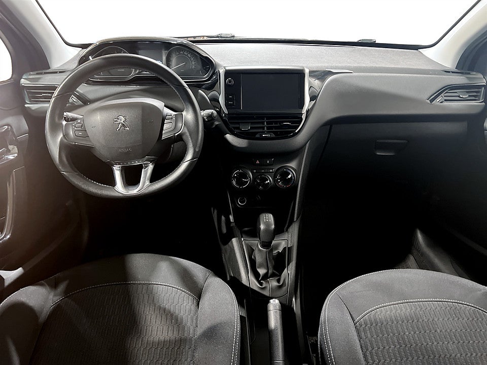 Bild på Peugeot 208 Active 1.2 PT 82hk - LÅG SKATT!