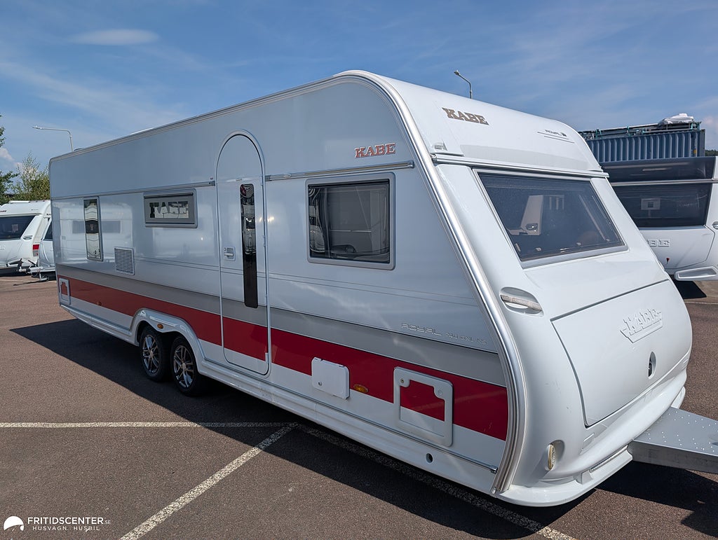 Kabe Royal 740 GXL KS - Stor dubbelsäng / Rymlig / Komfort