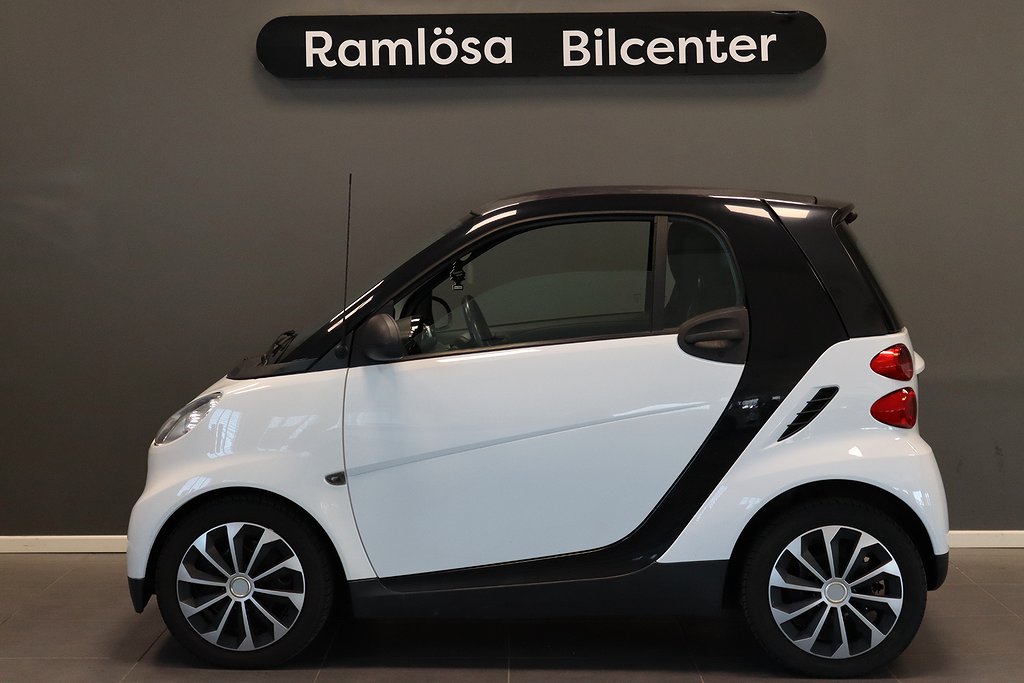 Smart fortwo 1.0 Euro 5/bilen kamkedja ny besiktad& servad