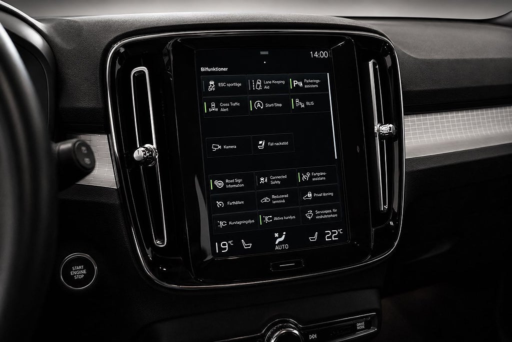 Volvo XC40